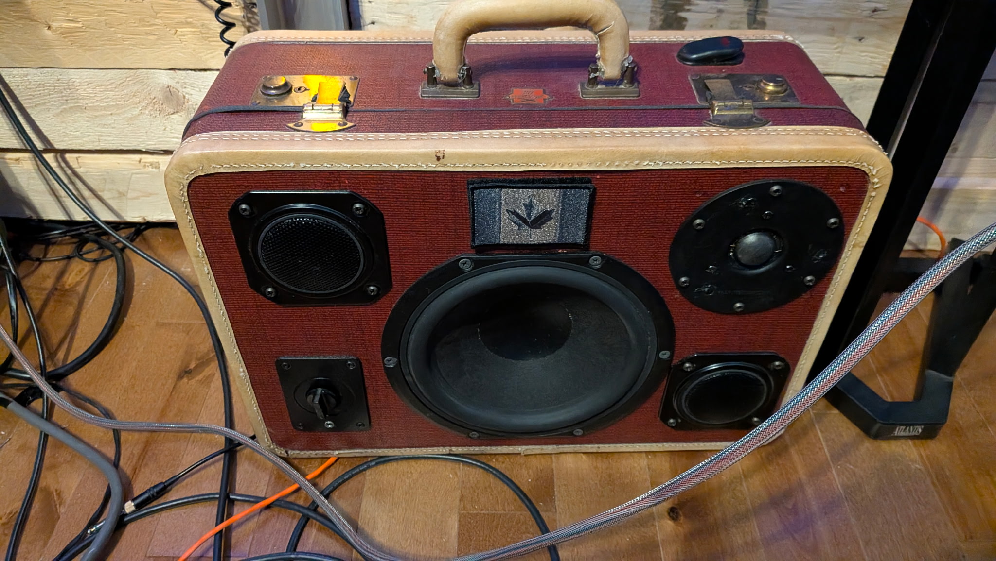 SonArt Studio speaker collection on shelves